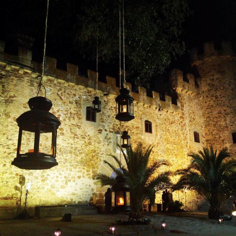 Casa Rural Castillo De Caces Buitenkant foto
